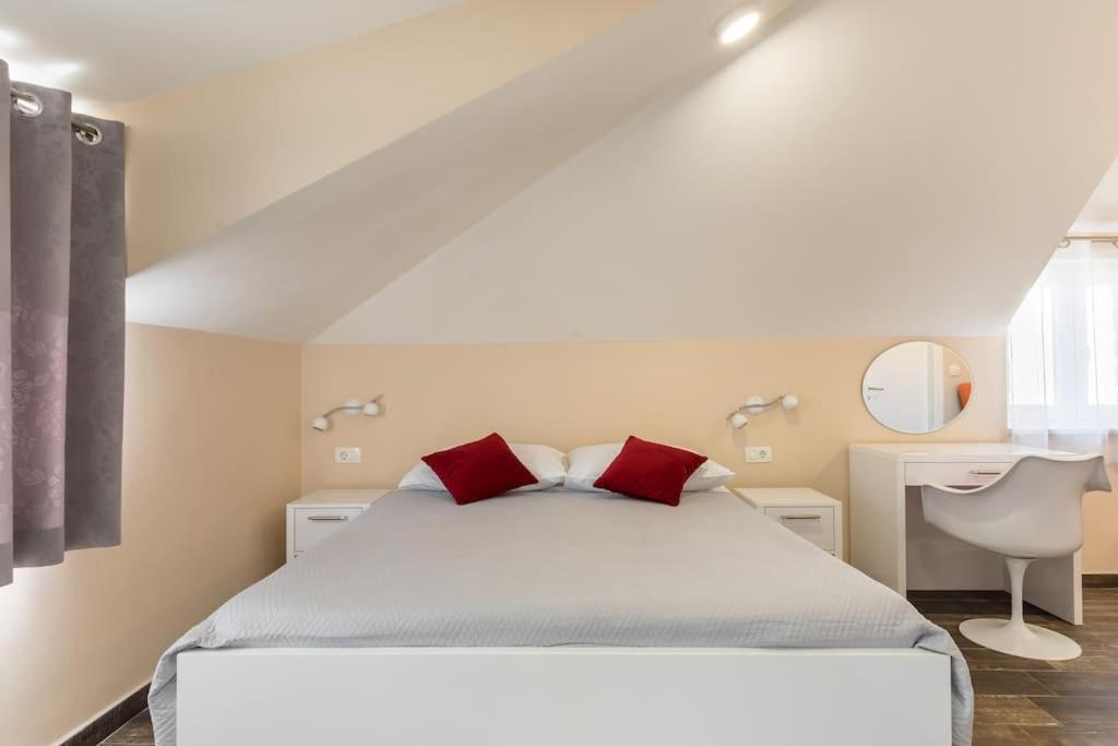 Elegant Residence Rooms & Apartments Split Eksteriør billede